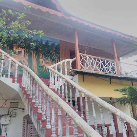 Kadambini Resort Lataguri Ngoại thất bức ảnh
