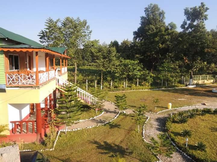 Kadambini Resort Lataguri Ngoại thất bức ảnh